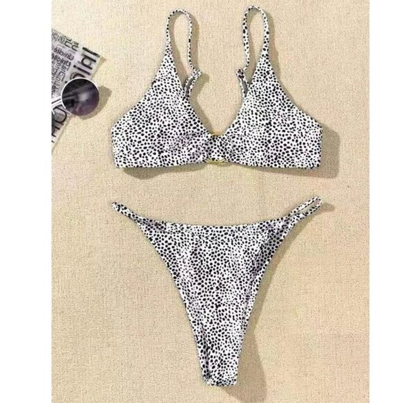 bikini - Picture 6 of 6